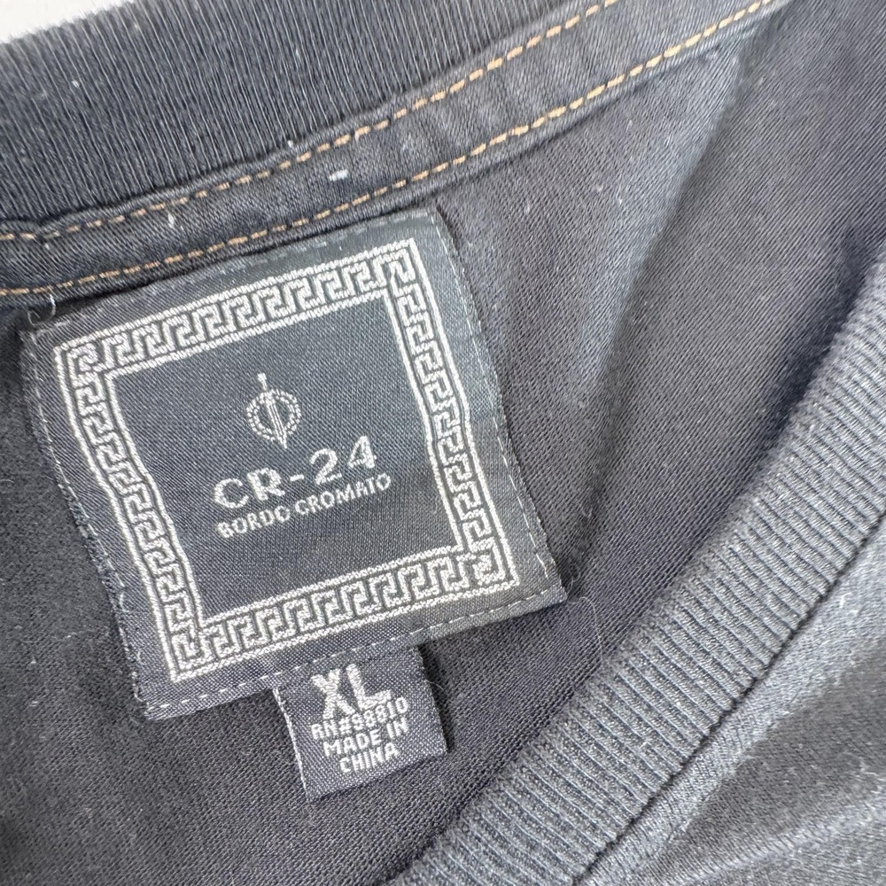 CR-24 Shirt Mens XL Black Never Accept Defeat Quote Embossed Crown Graphic Tee - Picture 5 of 9
